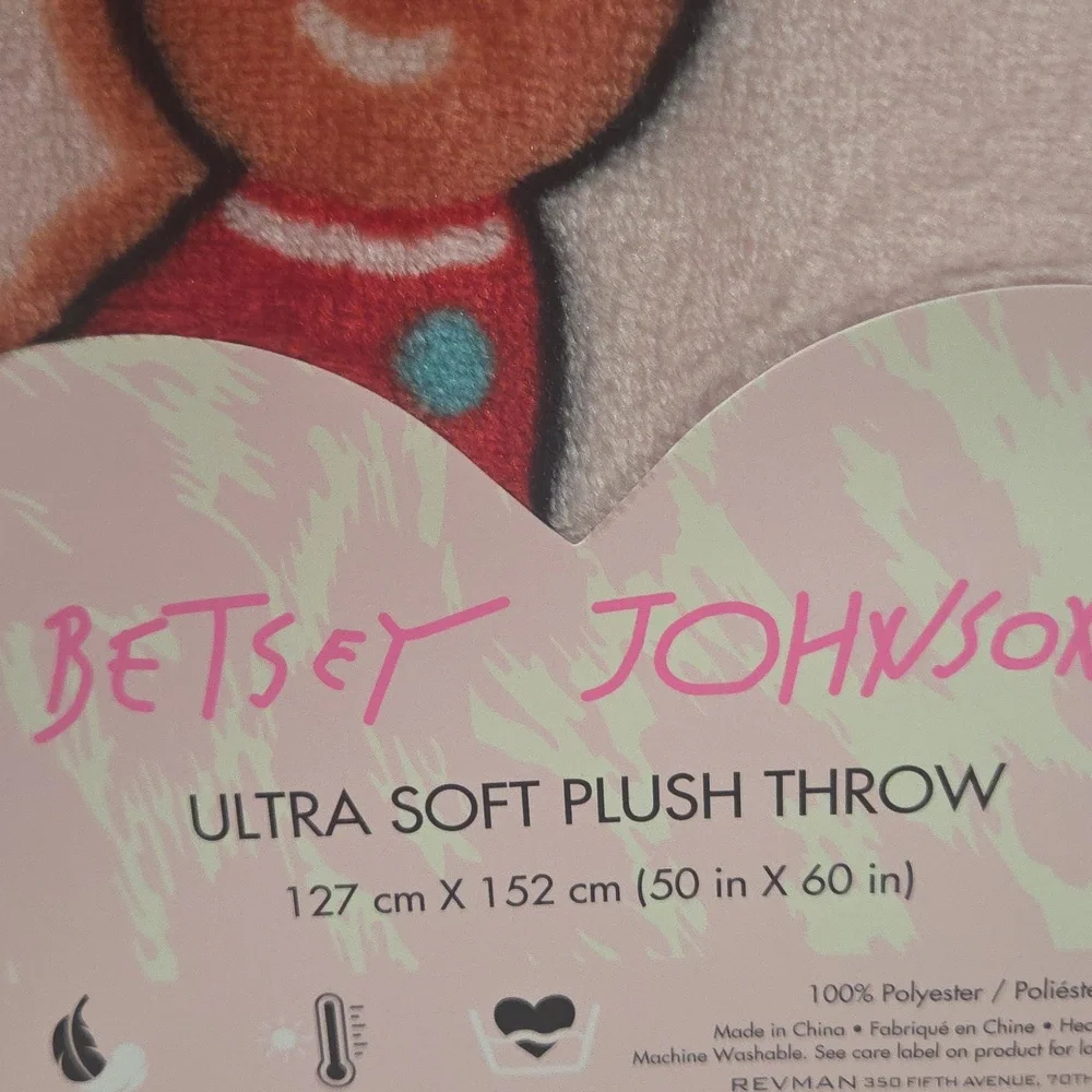 Betsey Johnson Pink Gingerbread Dog Throw